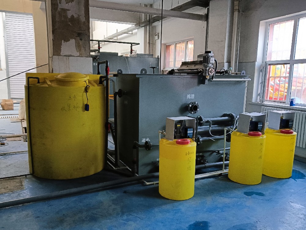 纺织厂必看:废水处理达标,这些设备不能少