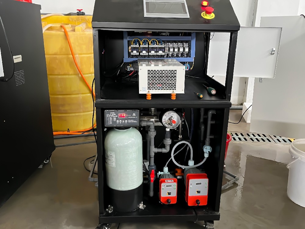 絮凝压滤一体机:塑料清洗废水污泥的高效处理方案及应用效果